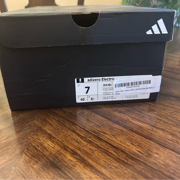 Adidas Men's Adizero 13.0, football cleats White/Gold Metallic, size 7 New - Picture 3 of 10
